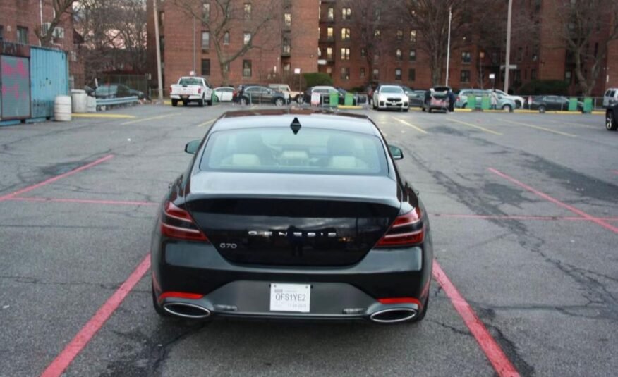 Genesis 970 sedan 4d sport prestige 2025