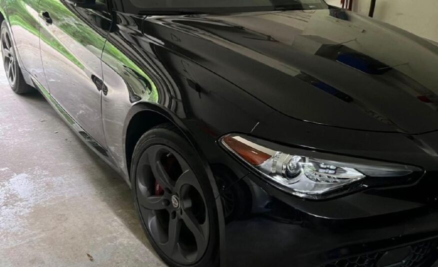 Alfa Romeo giulia q4
