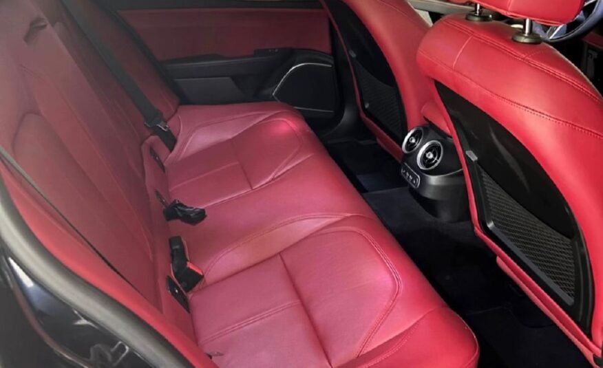 Alfa Romeo giulia q4
