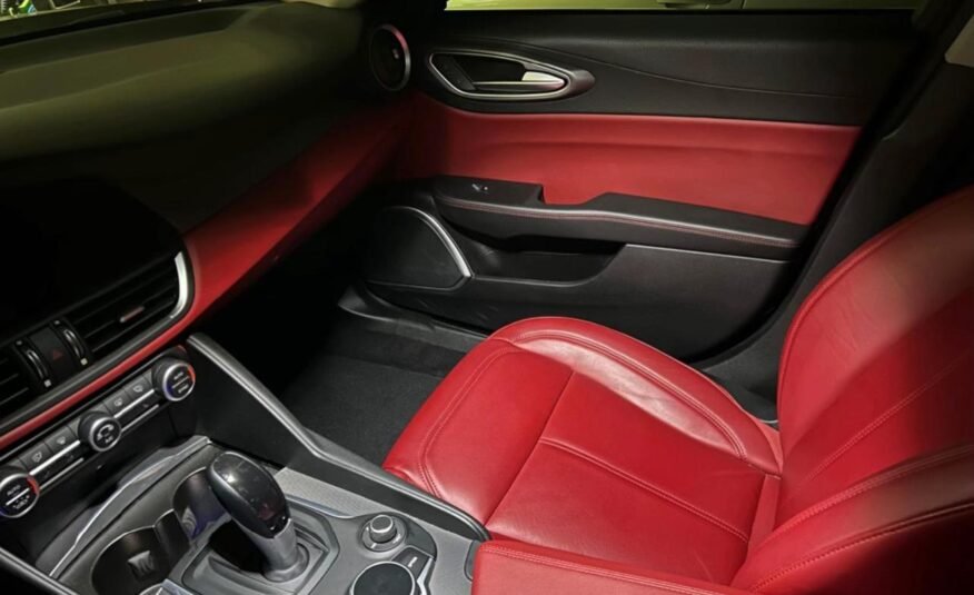 Alfa Romeo giulia q4