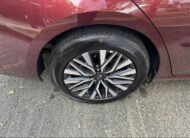 Nissan Altima • Sv