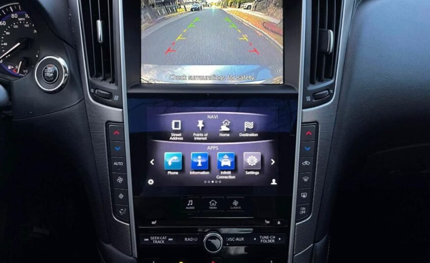 Infiniti Q50 AWD