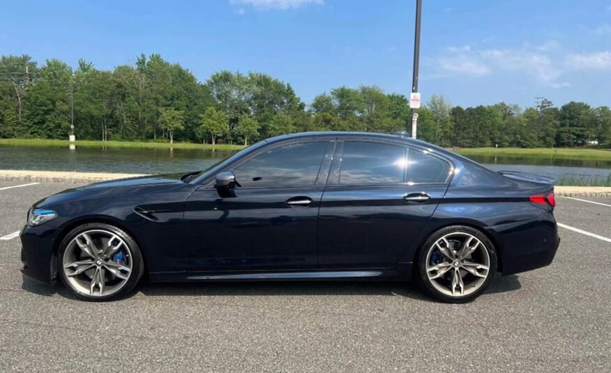 BMW M550i