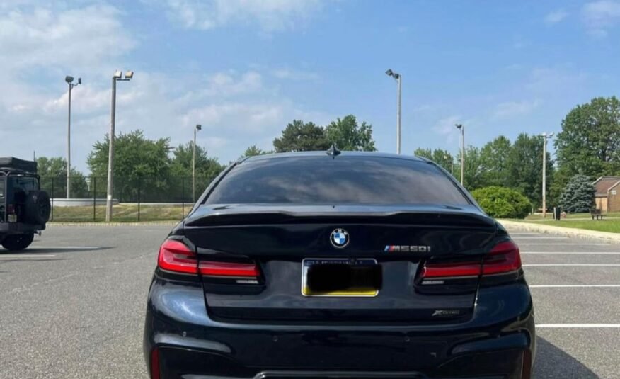 BMW M550i
