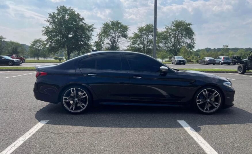 BMW M550i