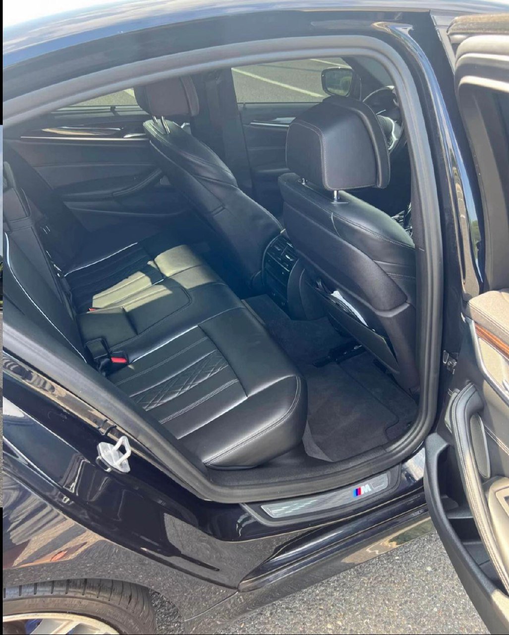 BMW M550i
