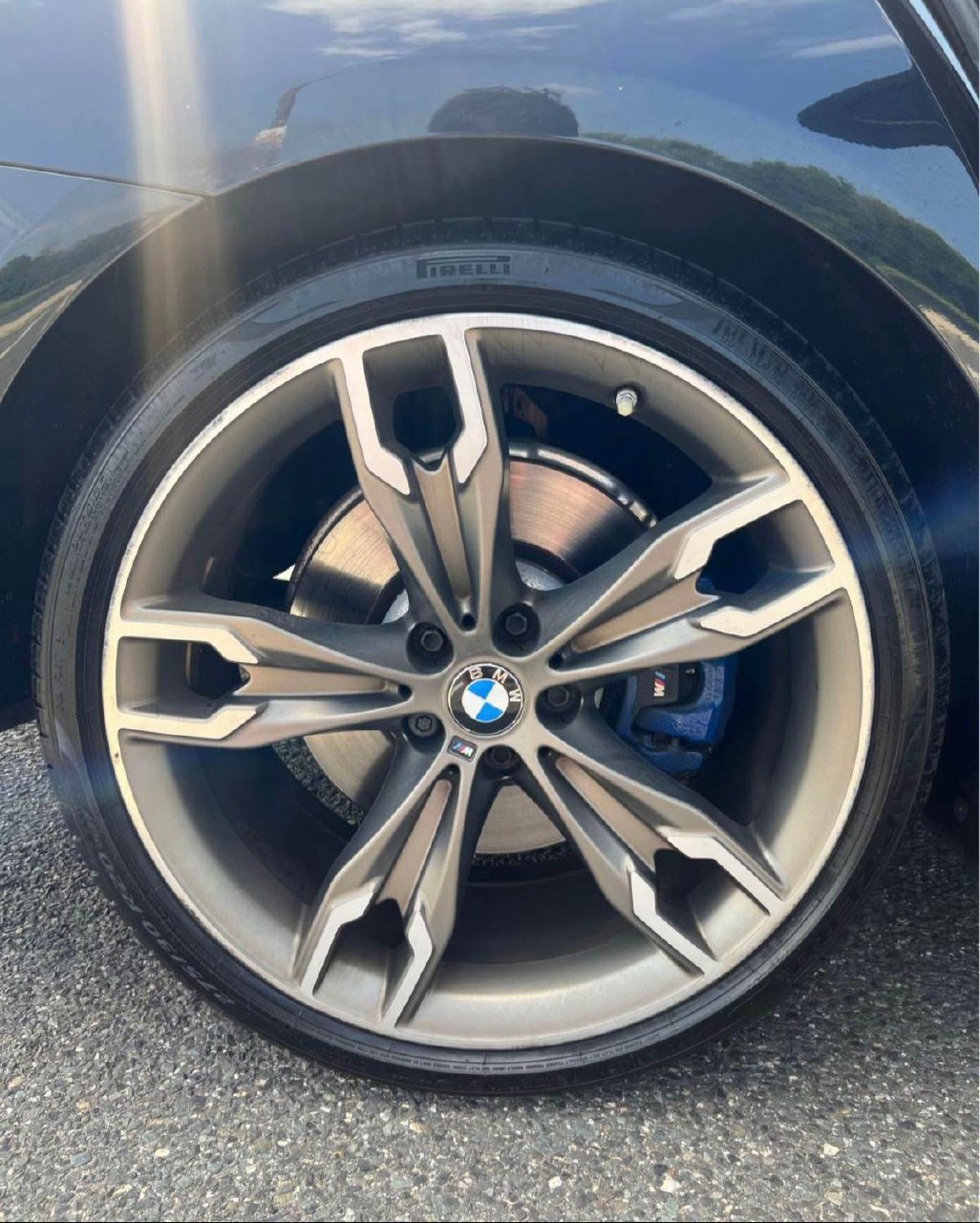 BMW M550i