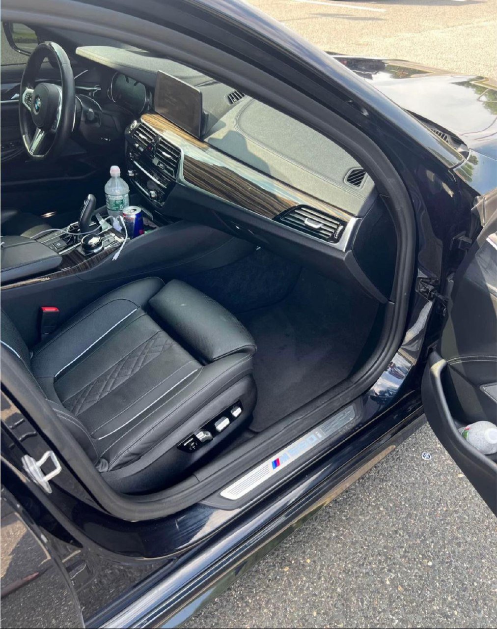 BMW M550i