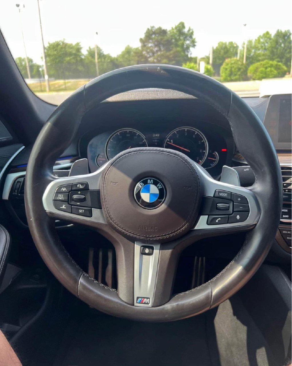 BMW M550i