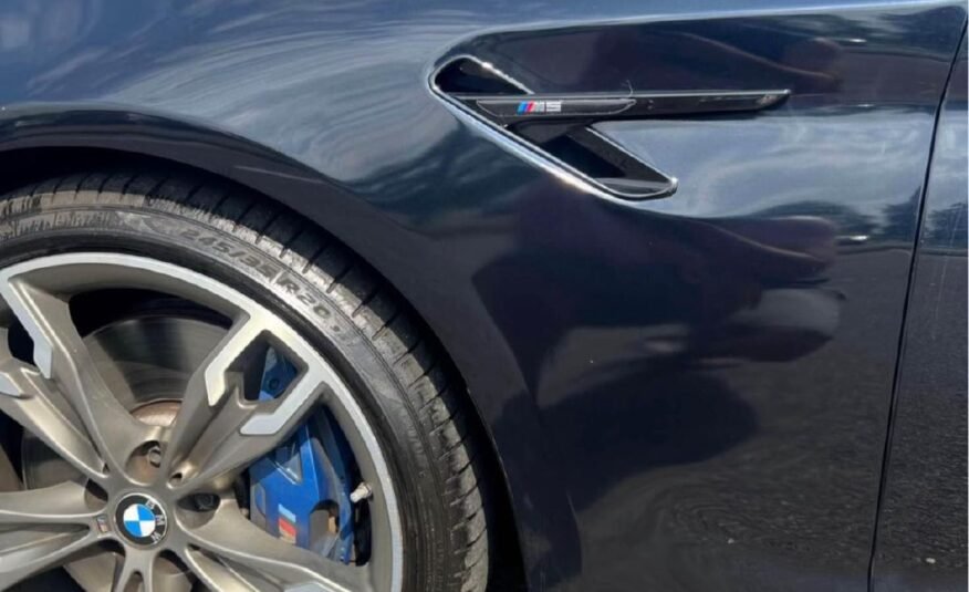 BMW M550i