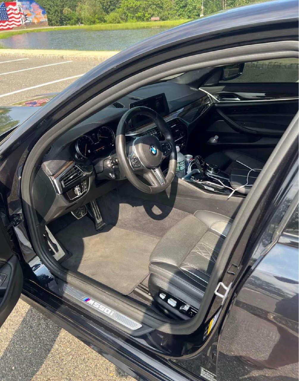 BMW M550i