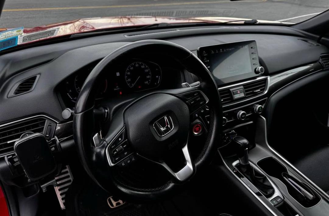 Honda Accord • Sport Sedan 4D