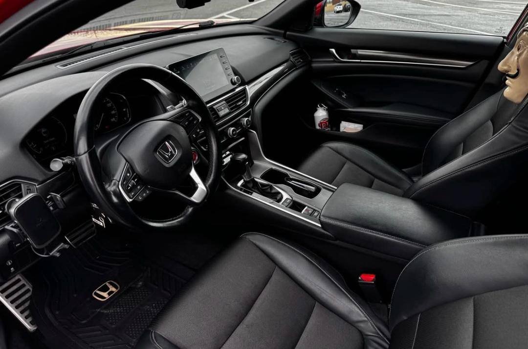 Honda Accord • Sport Sedan 4D