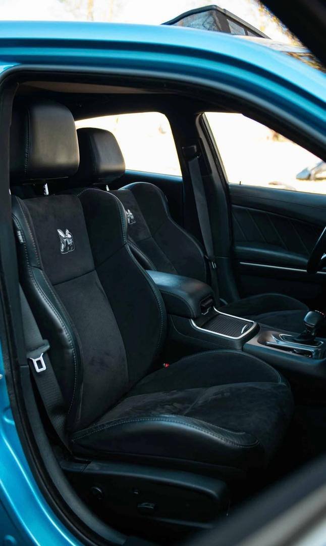 Dodge Charger • Scat Pack Sedan 4D