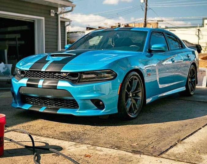 Dodge Charger • Scat Pack Sedan 4D