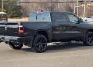 RAM 1500 4WD CREW CAB 5.7L SPORT