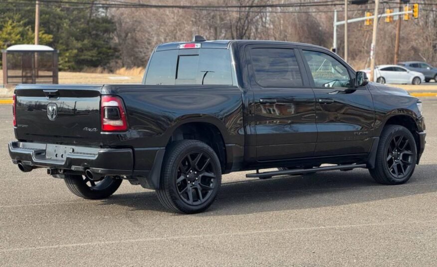 RAM 1500 4WD CREW CAB 5.7L SPORT