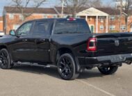 RAM 1500 4WD CREW CAB 5.7L SPORT
