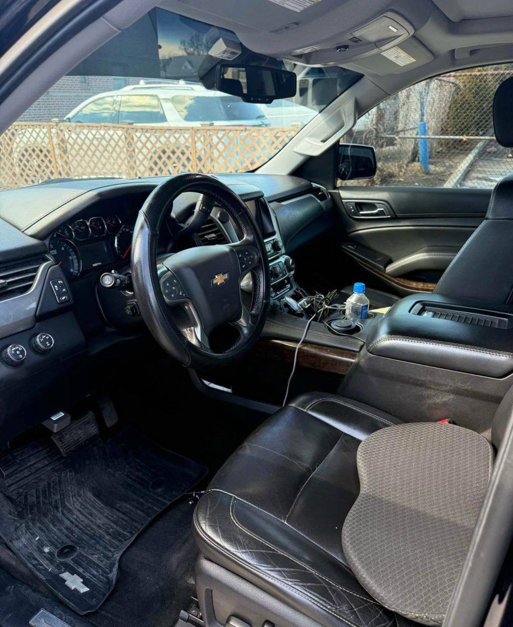 Chevrolet Suburban • LT Sport Utility 4D