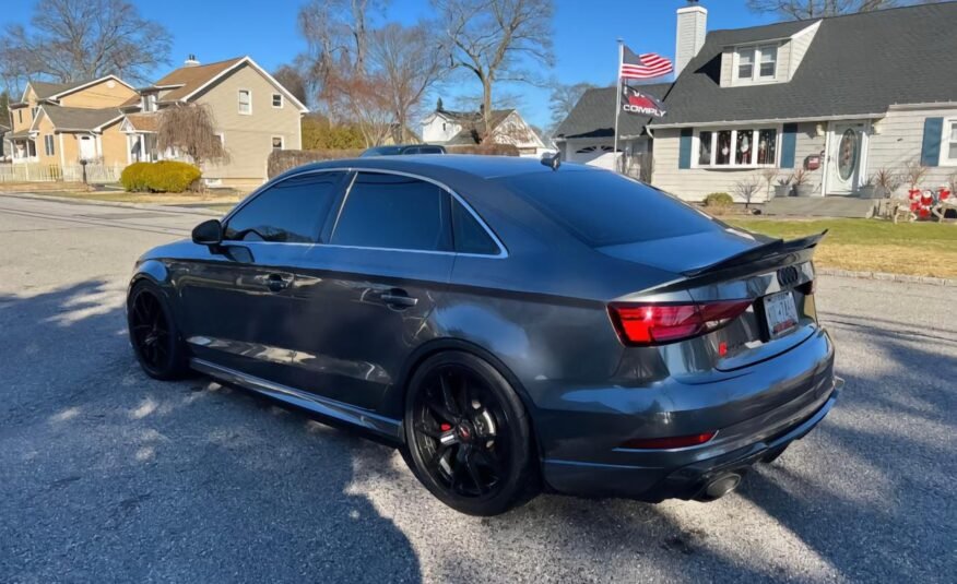 Audi RS3