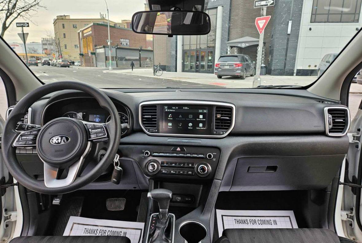Kia Sportage • LX Sport Utility 4D