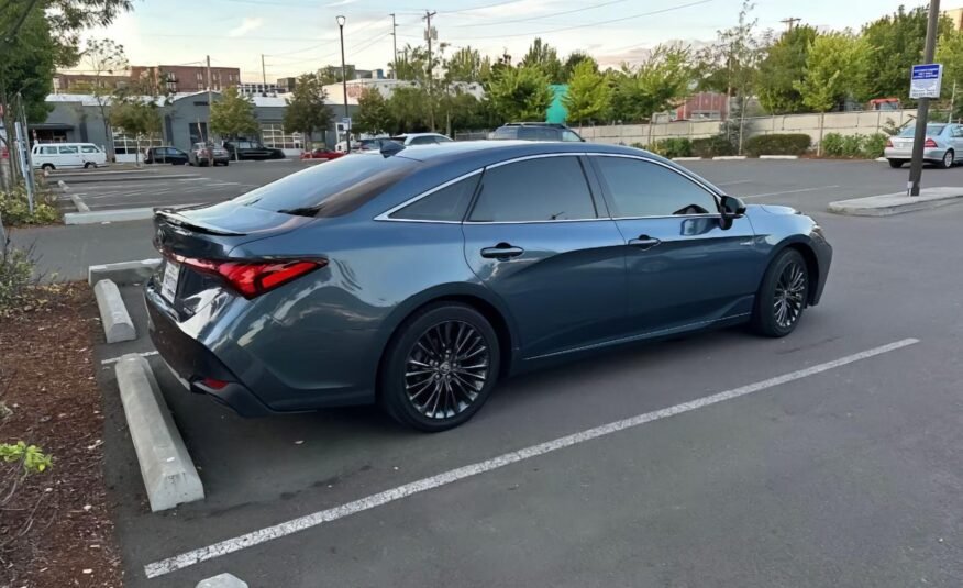Toyota Avalon Hybrid