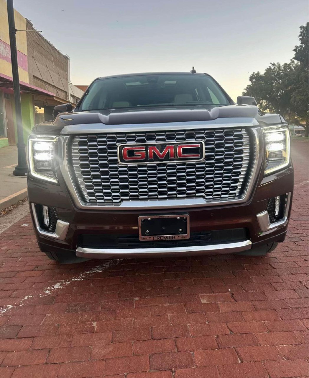GMC Yukon • Denali