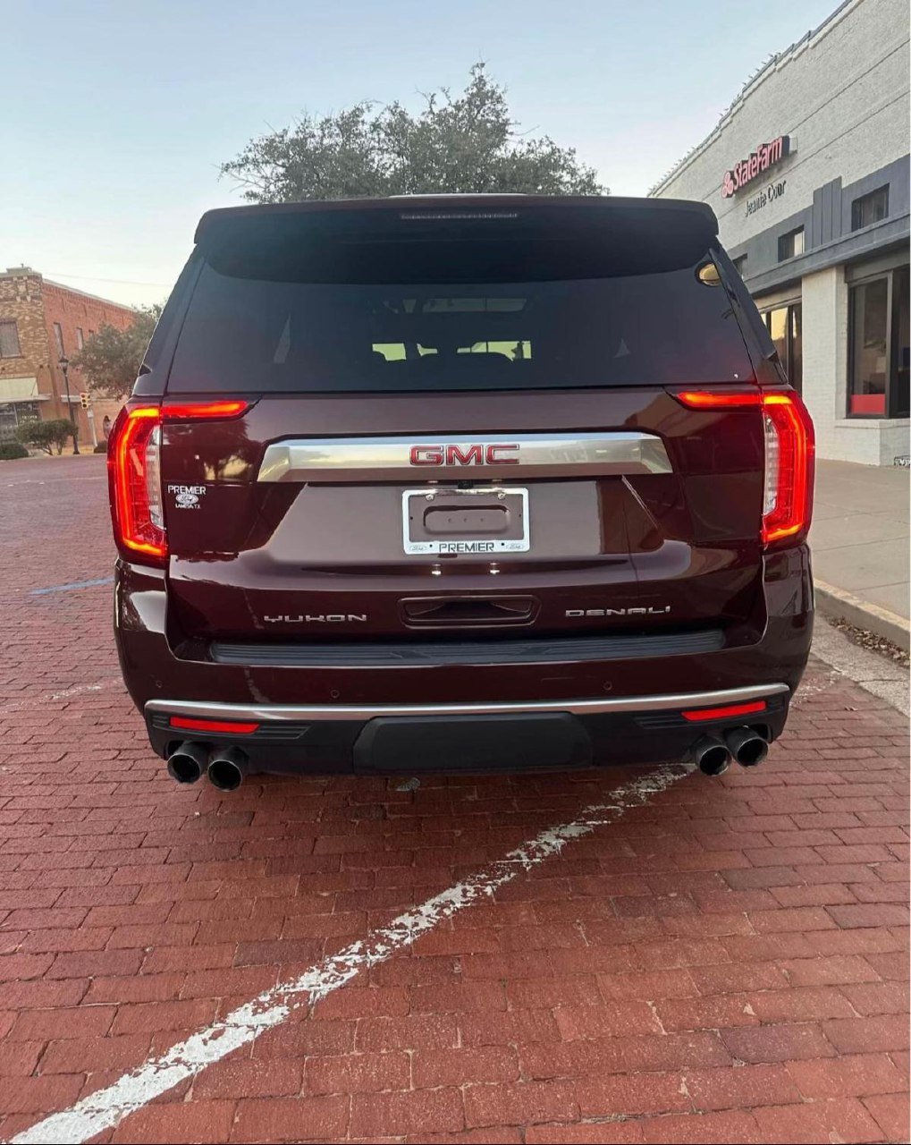 GMC Yukon • Denali