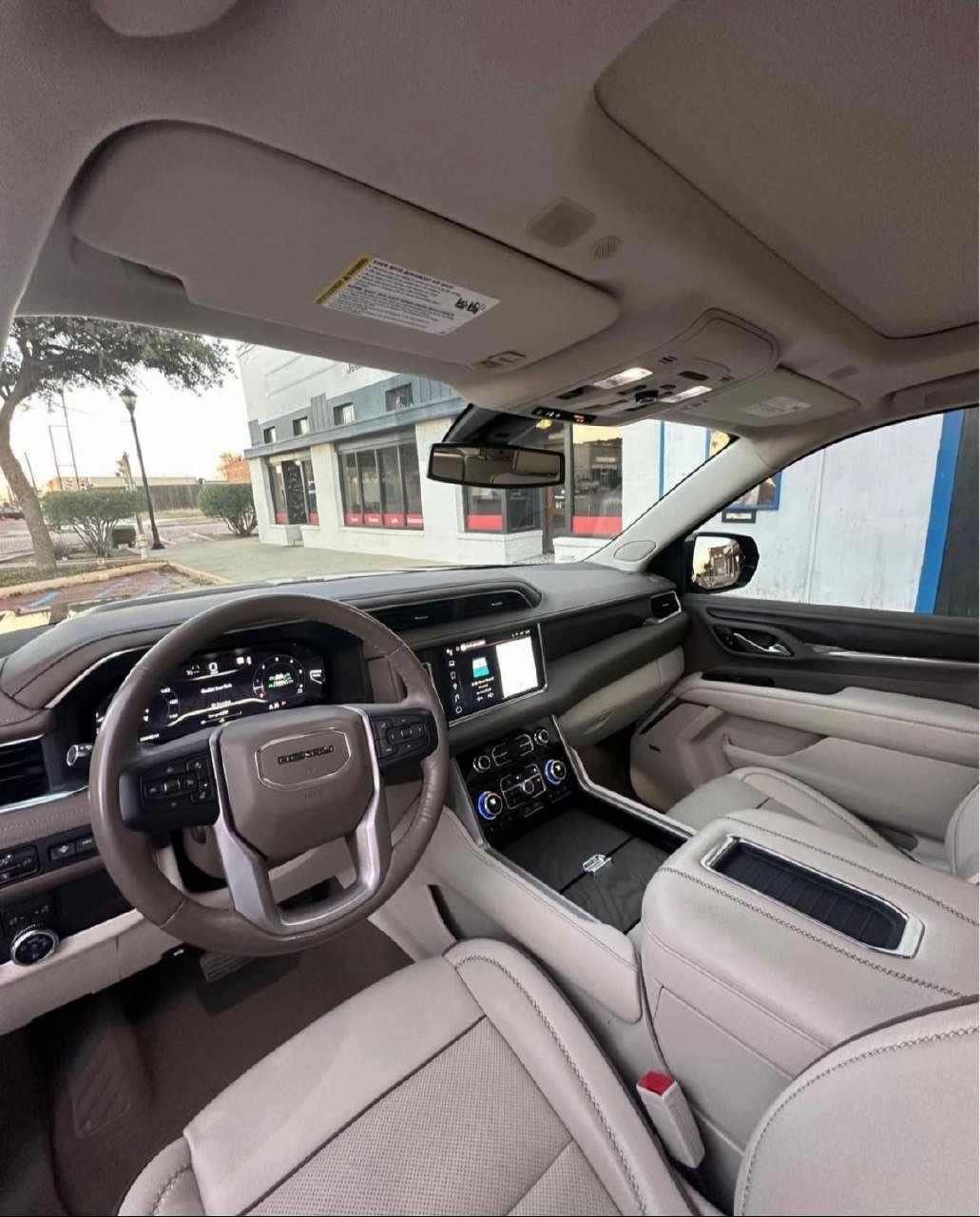 GMC Yukon • Denali