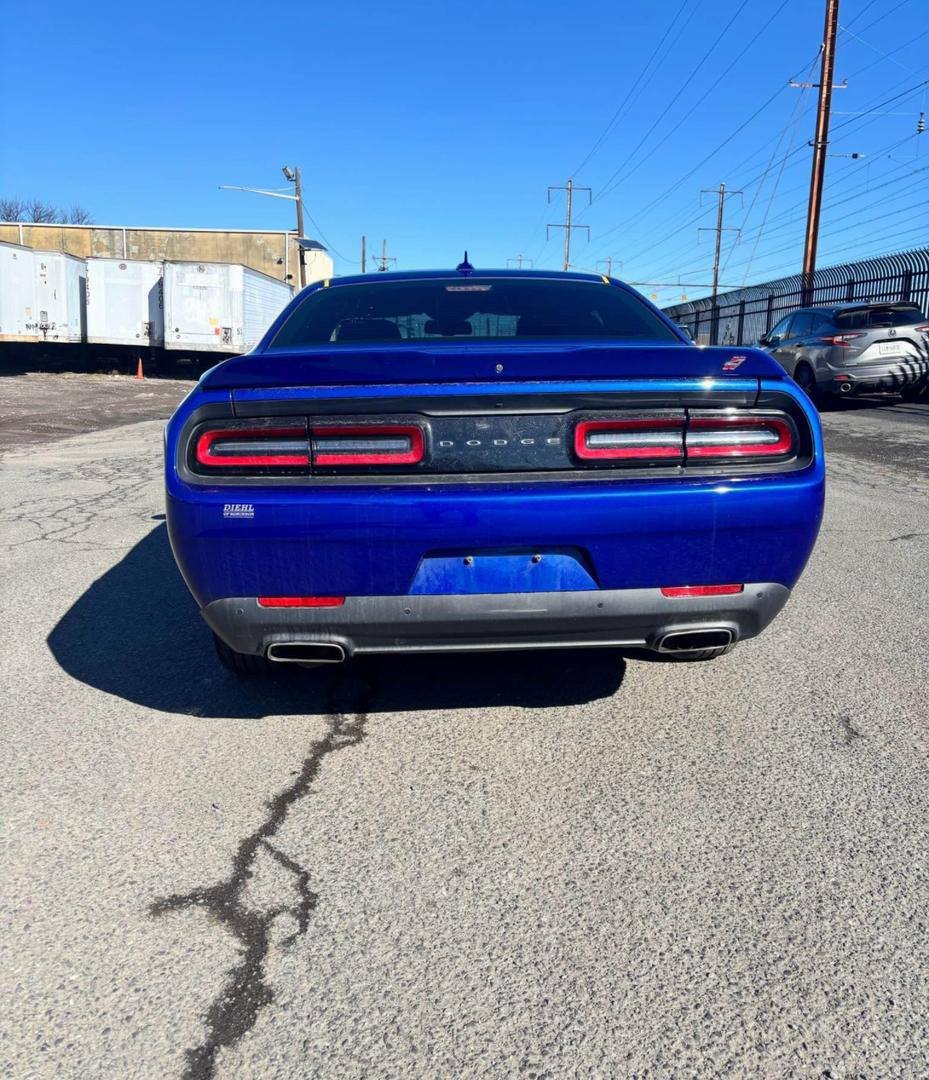 Dodge Challenger • GT Coupe 2D