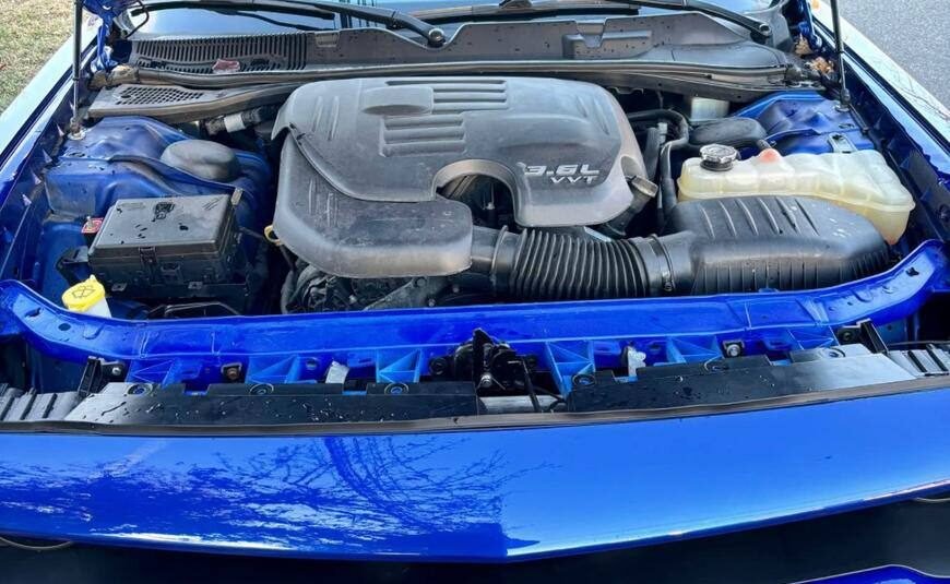 Dodge Challenger • GT Coupe 2D