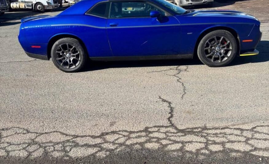 Dodge Challenger • GT Coupe 2D