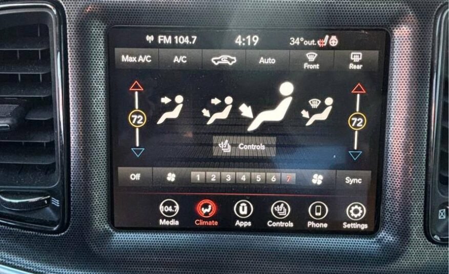 Dodge Challenger • GT Coupe 2D