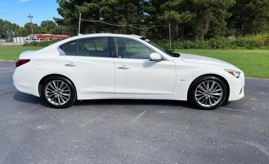 Infiniti Q50