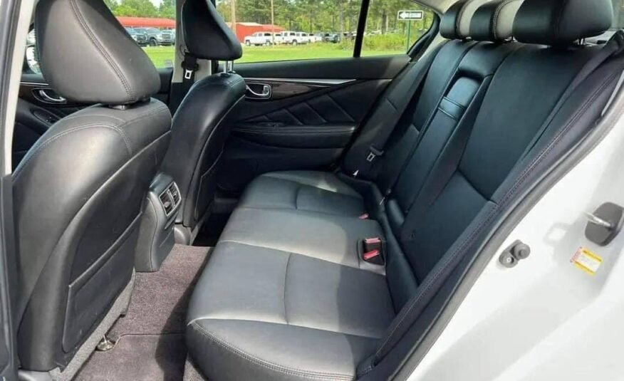 Infiniti Q50