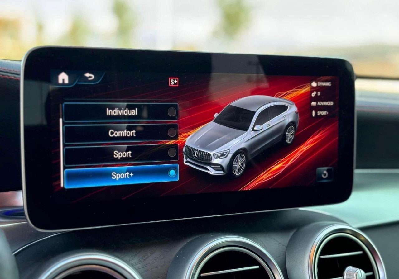 Mercedes-Benz AMG GLC 43