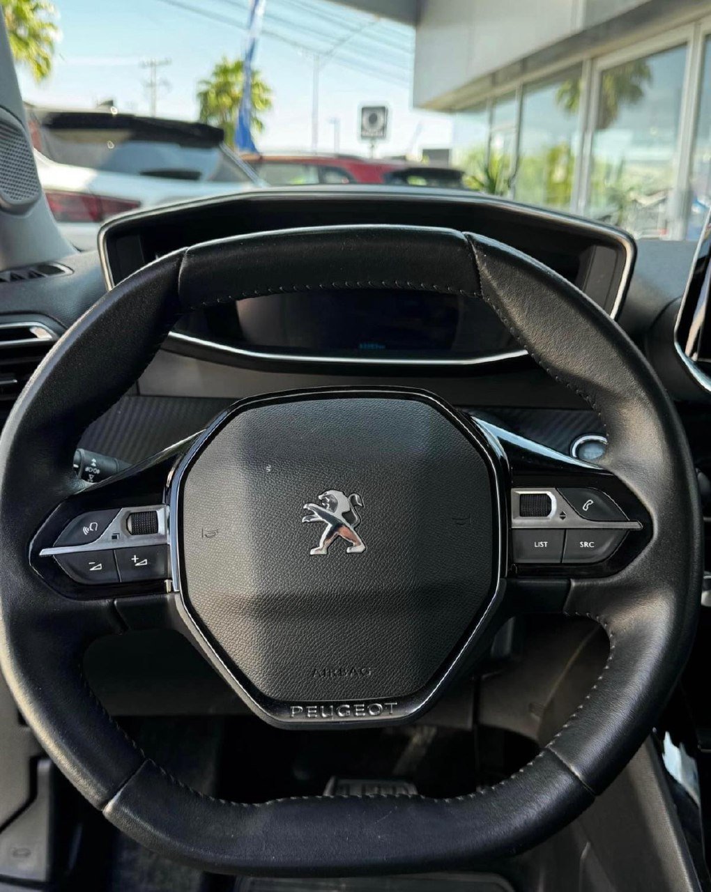 PEUGEOT 2008 ALLURE