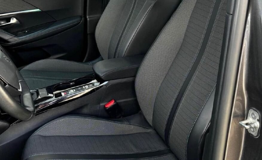 PEUGEOT 2008 ALLURE