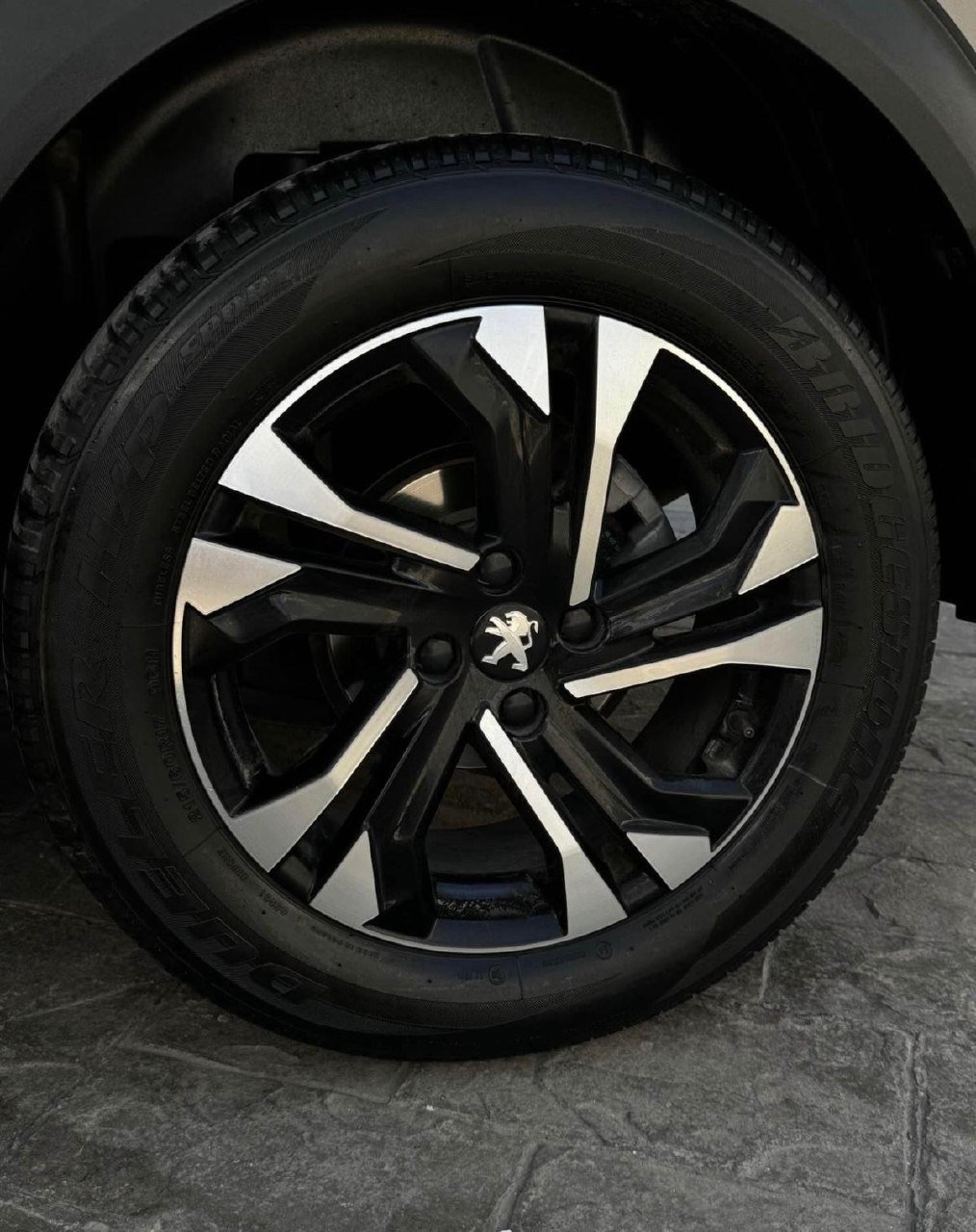 PEUGEOT 2008 ALLURE