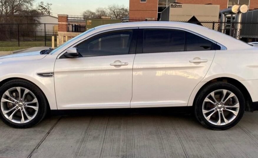 Ford Taurus