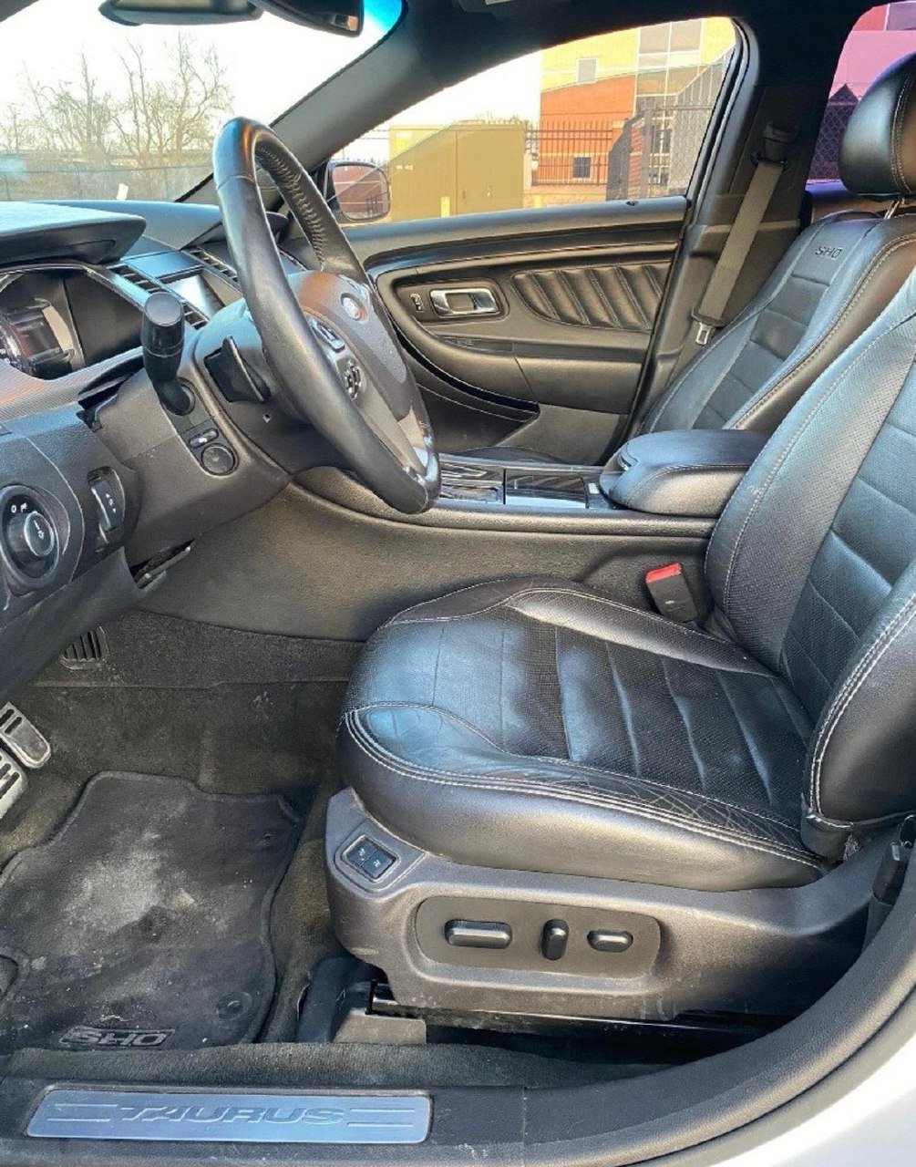 Ford Taurus