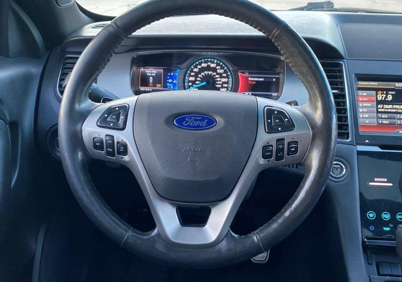 Ford Taurus