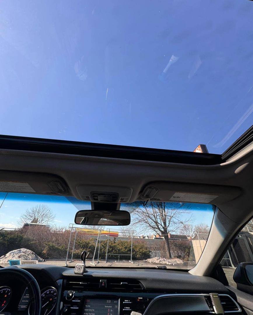 Toyota Camry • LE Sedan 4D