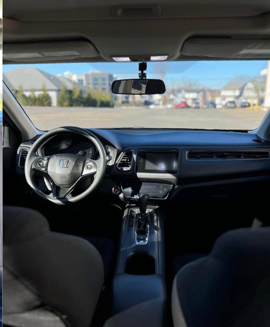 Honda HR-V • EX Sport Utility 4D