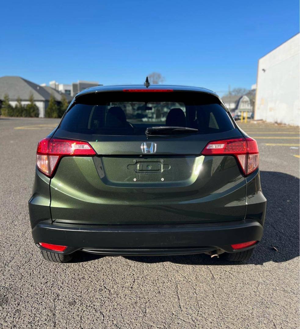 Honda HR-V • EX Sport Utility 4D
