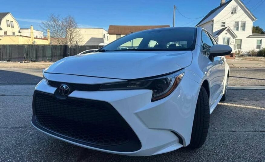 Toyota Corolla LE