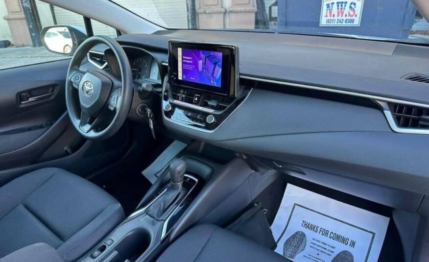 Toyota Corolla LE