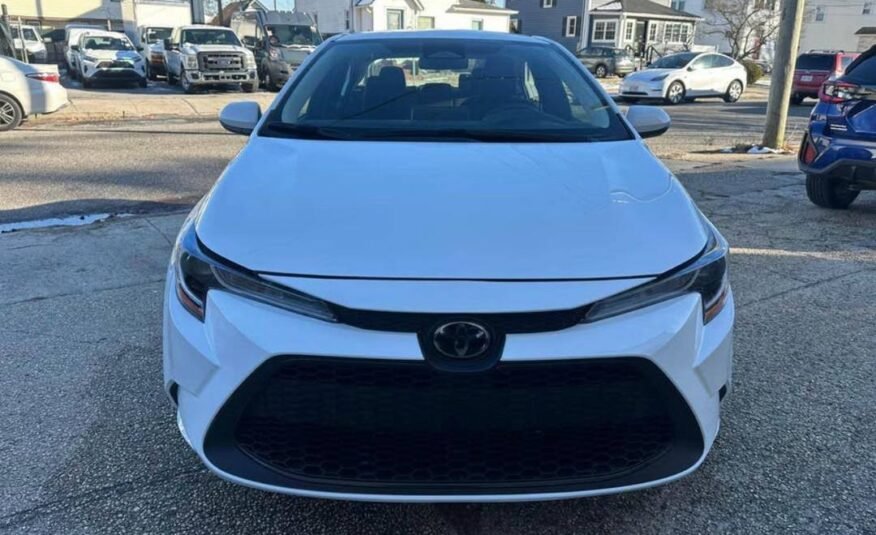 Toyota Corolla LE