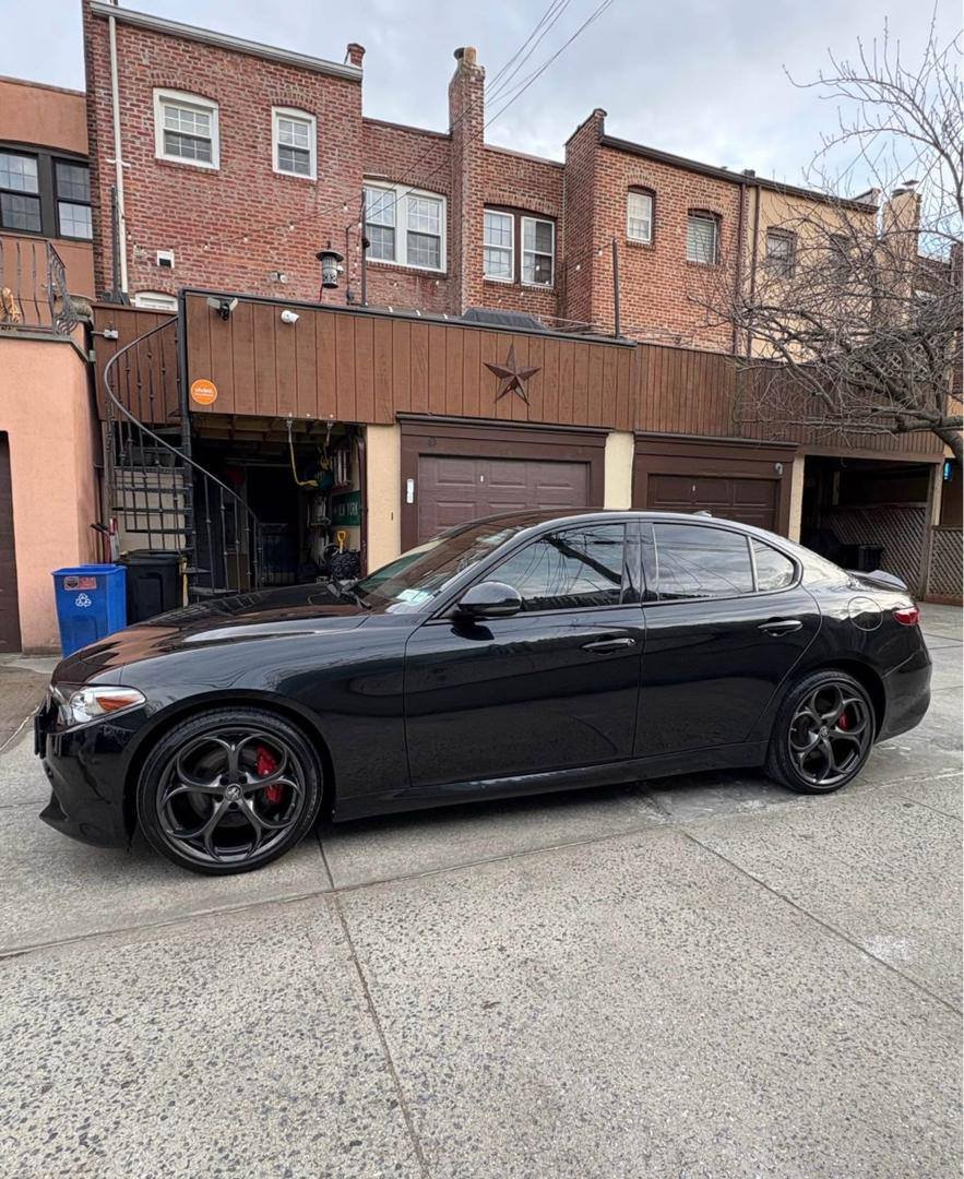 Alfa Romeo Giulia • Giulia