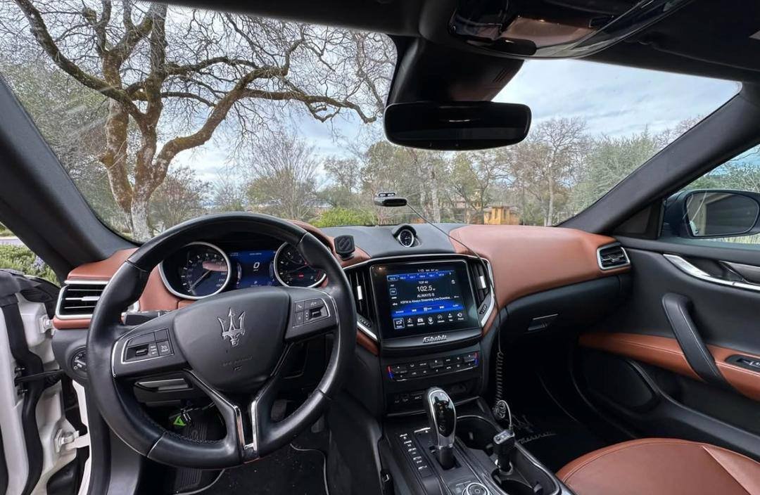 Maserati Ghibli • S Q4